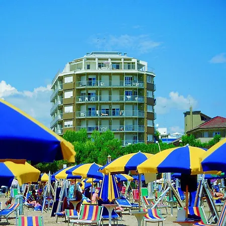 Apartment Sea Front